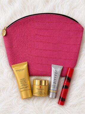 Elizabeth Arden Mini/Travel Size Bag and 4-Piece Beauty Set